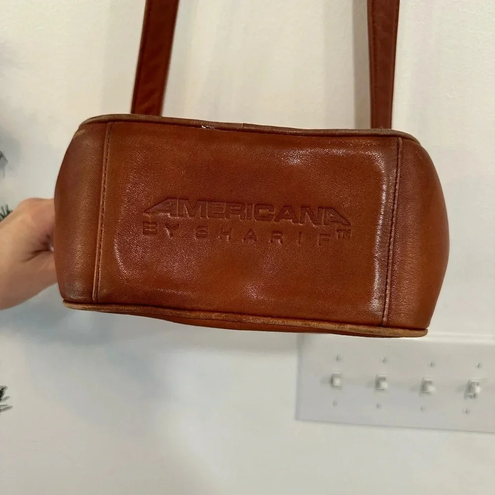 Vintage Leather Americana Crossbody Women’s Purse Classic Neutral